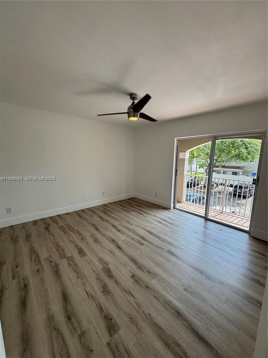 待售: $490,000 (3 贝兹, 2 浴室, 1547 平方英尺)