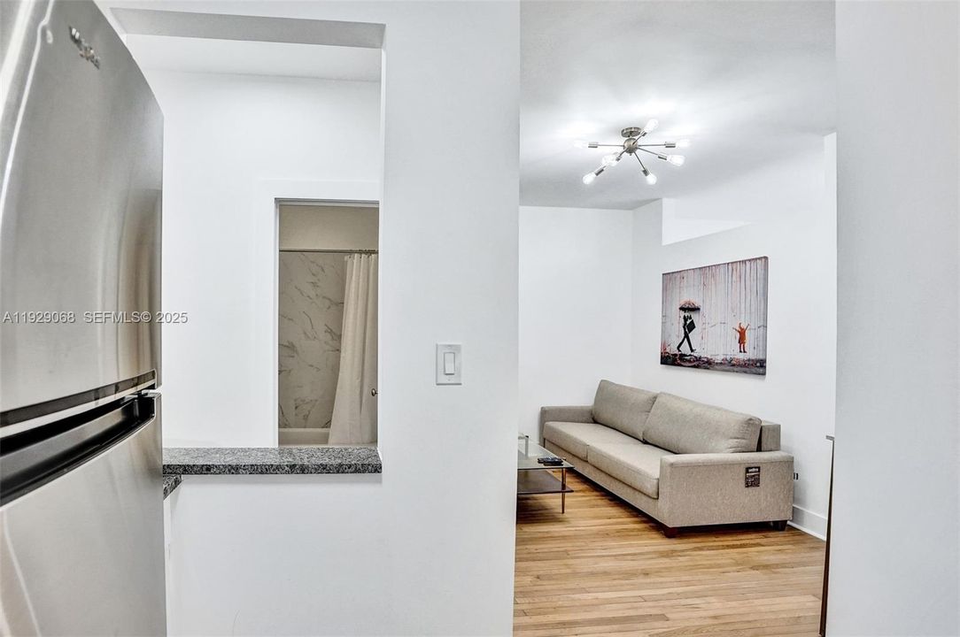 В аренду: $2,000 (0 спален, 1 ванн, 515 Квадратных фут)