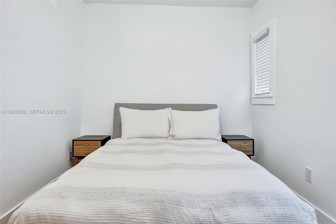 В аренду: $2,000 (0 спален, 1 ванн, 515 Квадратных фут)