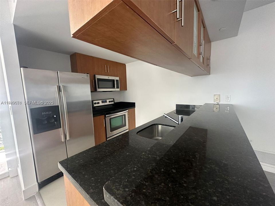 Недавно арендовано: $3,700 (3 спален, 2 ванн, 1146 Квадратных фут)