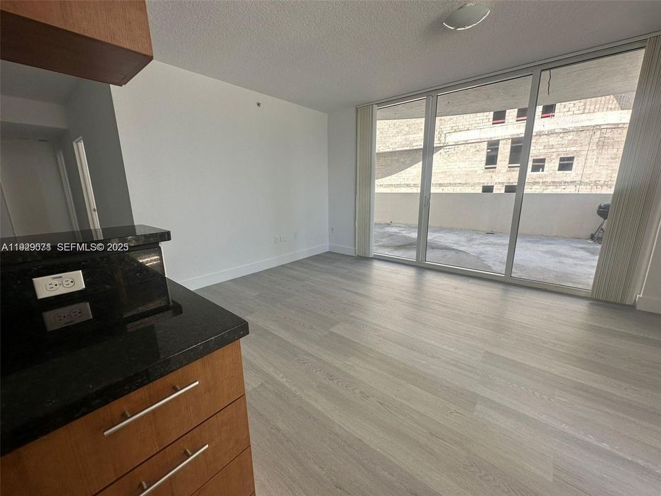 Недавно арендовано: $3,700 (3 спален, 2 ванн, 1146 Квадратных фут)