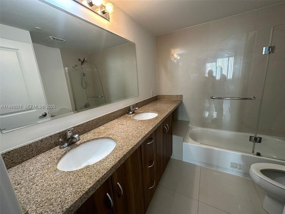 Недавно арендовано: $3,700 (3 спален, 2 ванн, 1146 Квадратных фут)