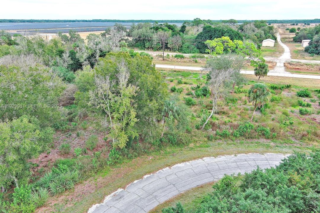 待售: $32,000 (0.27 acres)