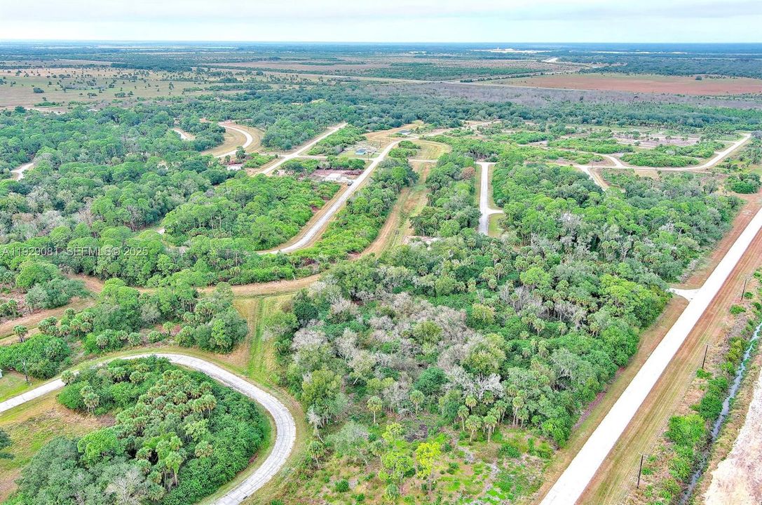 待售: $32,000 (0.27 acres)