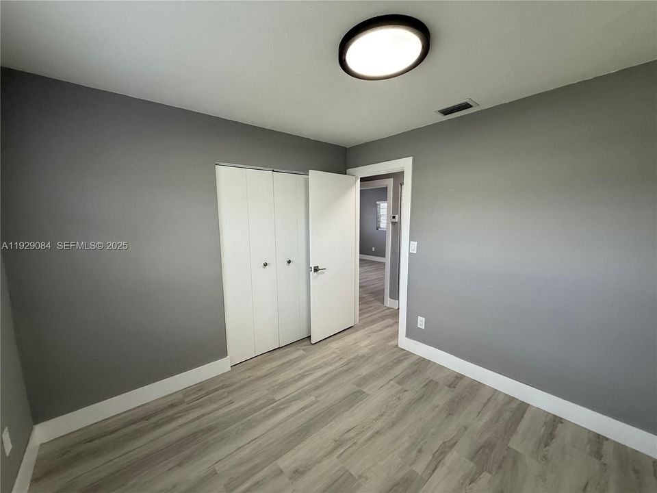 В аренду: $3,500 (3 спален, 2 ванн, 1404 Квадратных фут)