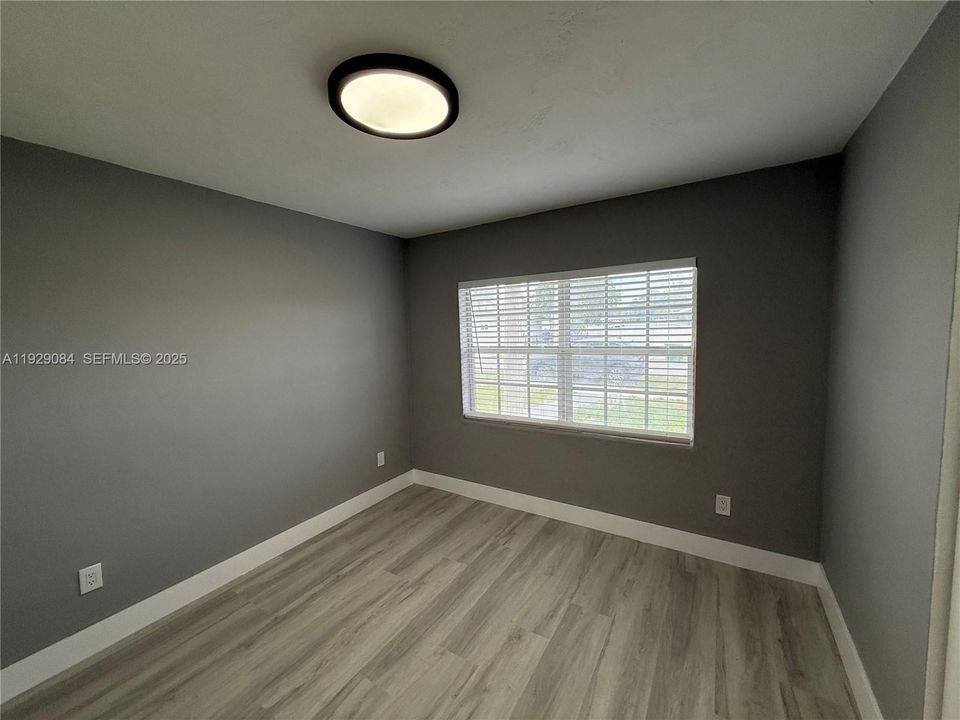 В аренду: $3,500 (3 спален, 2 ванн, 1404 Квадратных фут)