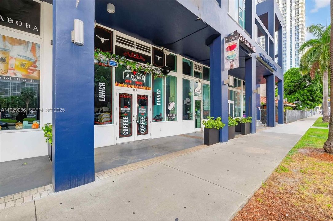 待售: $14,000,000 (0 贝兹, 0 浴室, 0 平方英尺)