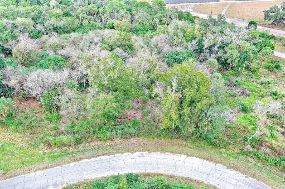 待售: $32,000 (0.27 acres)