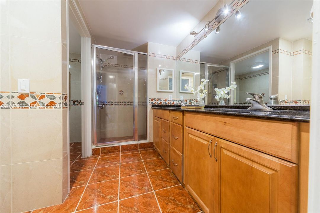 В аренду: $6,400 (3 спален, 2 ванн, 1600 Квадратных фут)