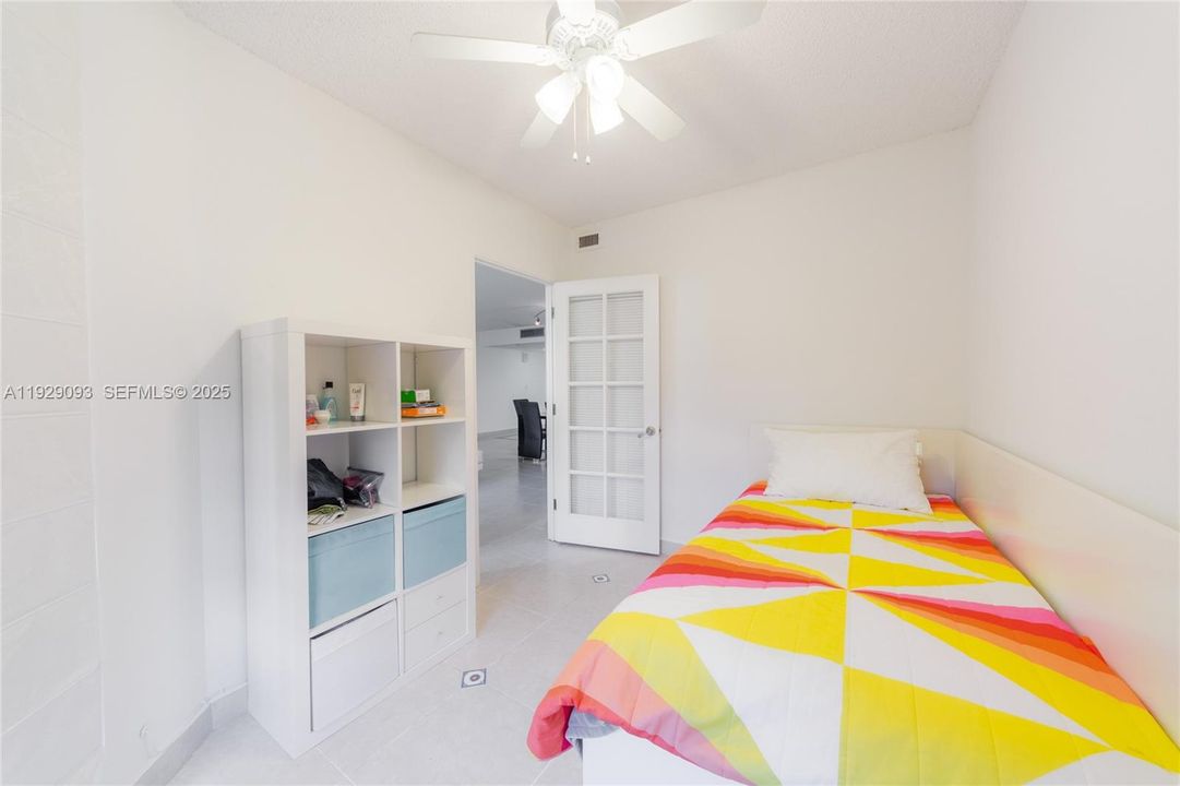 В аренду: $6,400 (3 спален, 2 ванн, 1600 Квадратных фут)