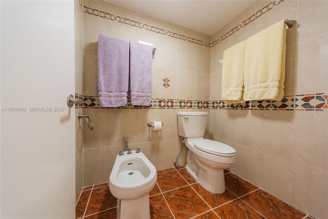 В аренду: $6,400 (3 спален, 2 ванн, 1600 Квадратных фут)