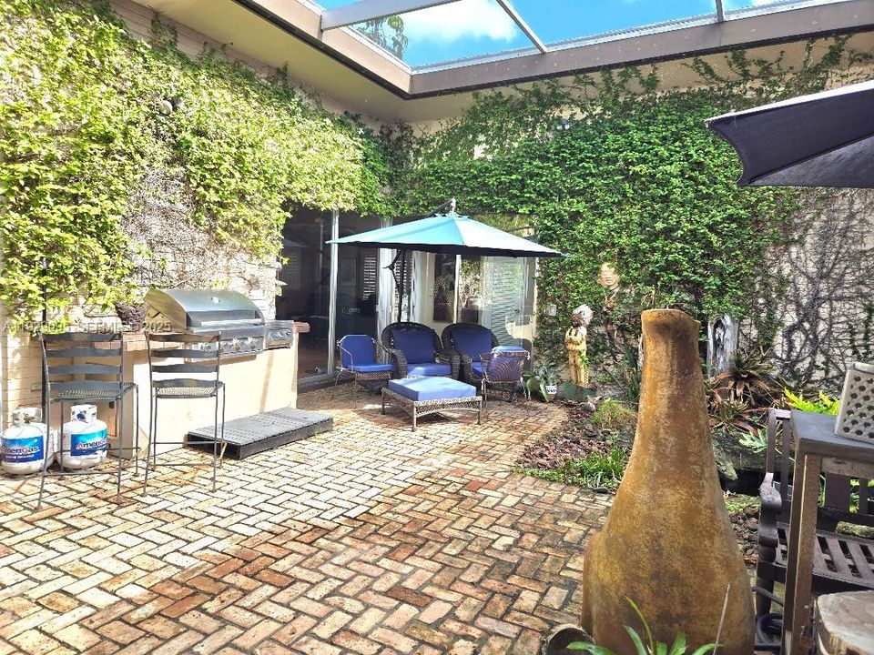 For Sale: $799,000 (4 beds, 3 baths, 0 Square Feet)