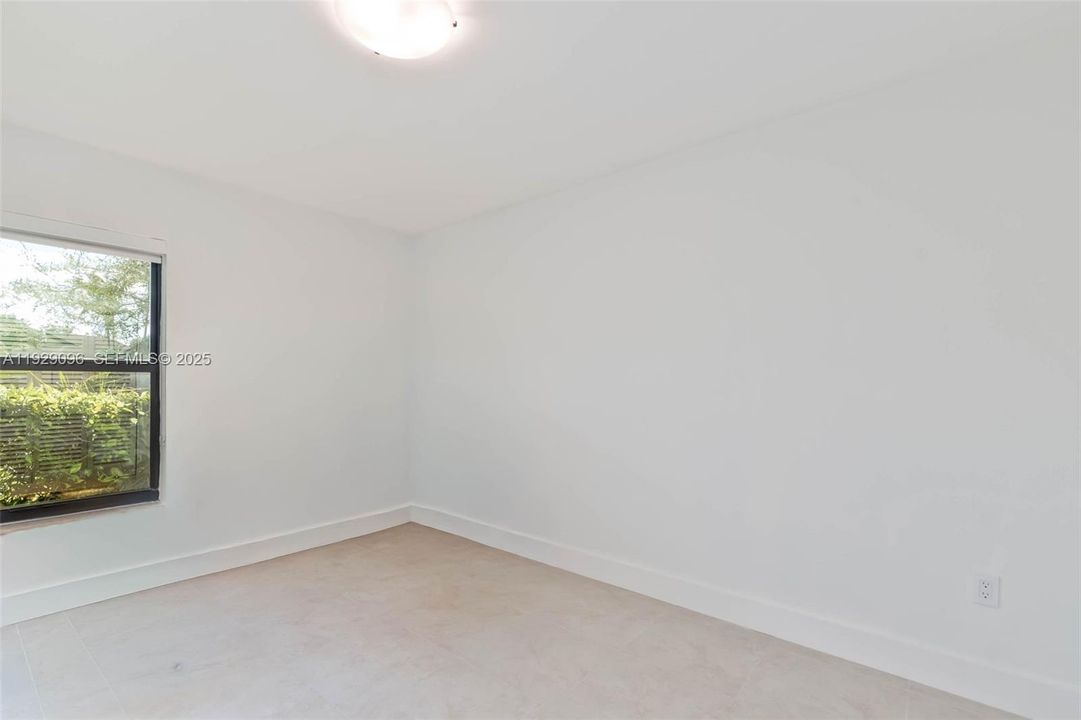 For Sale: $875,000 (4 beds, 2 baths, 2131 Square Feet)