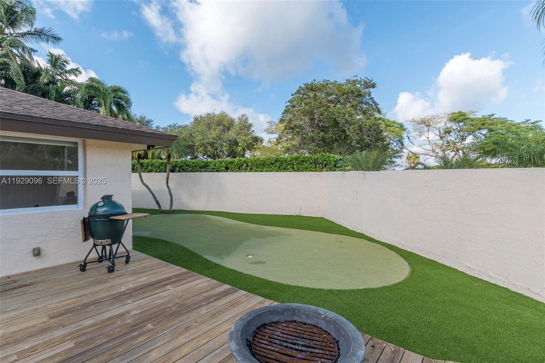 For Sale: $875,000 (4 beds, 2 baths, 2131 Square Feet)