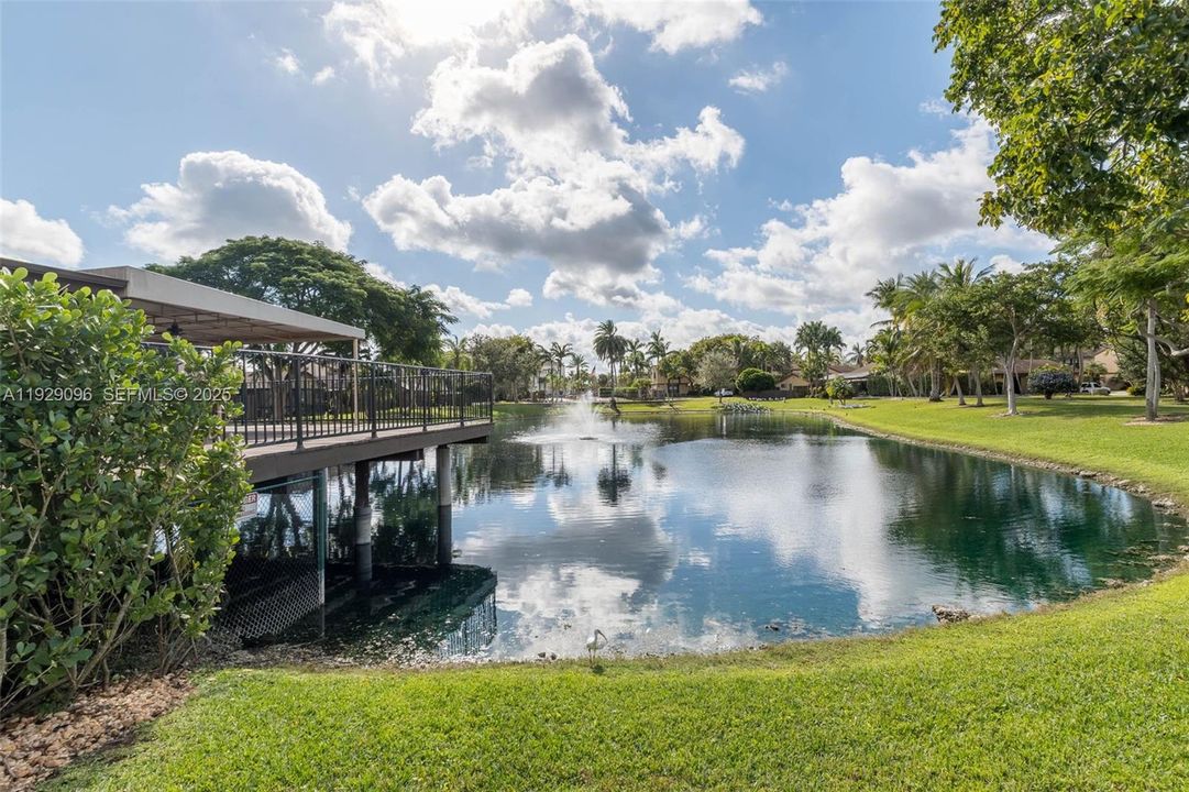 For Sale: $875,000 (4 beds, 2 baths, 2131 Square Feet)