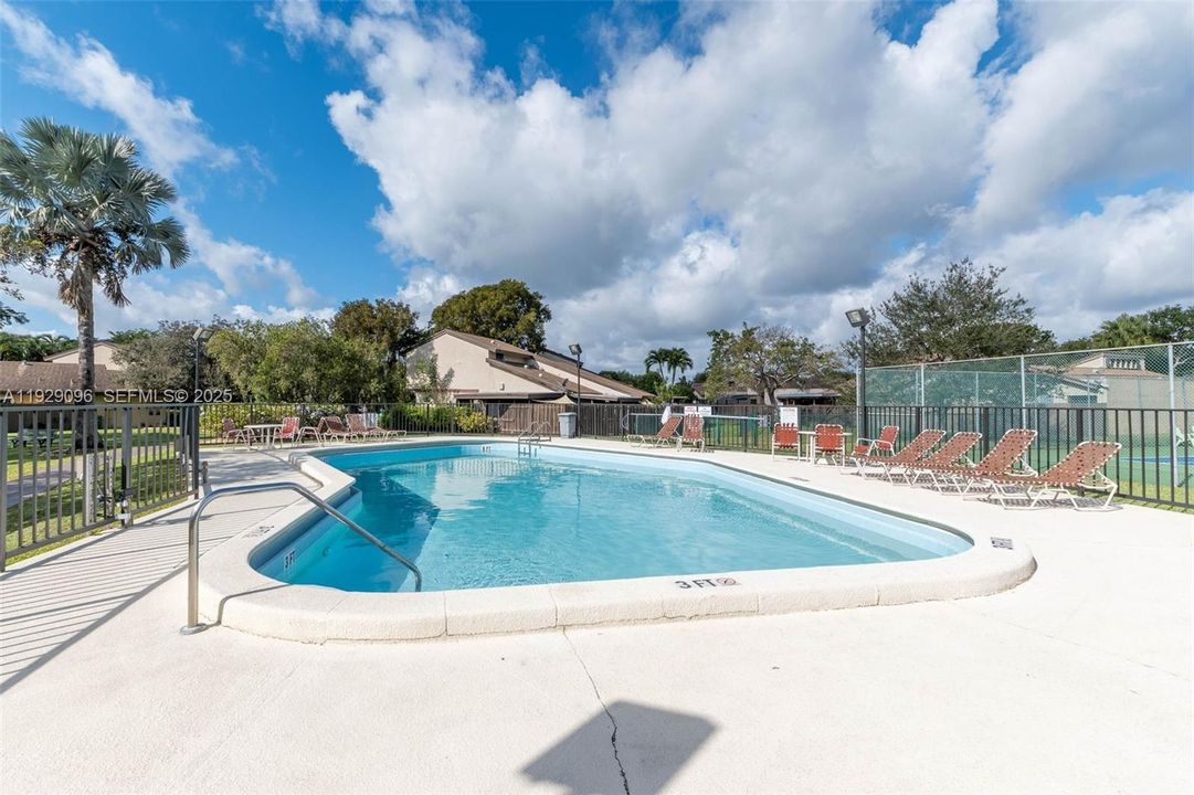 For Sale: $875,000 (4 beds, 2 baths, 2131 Square Feet)