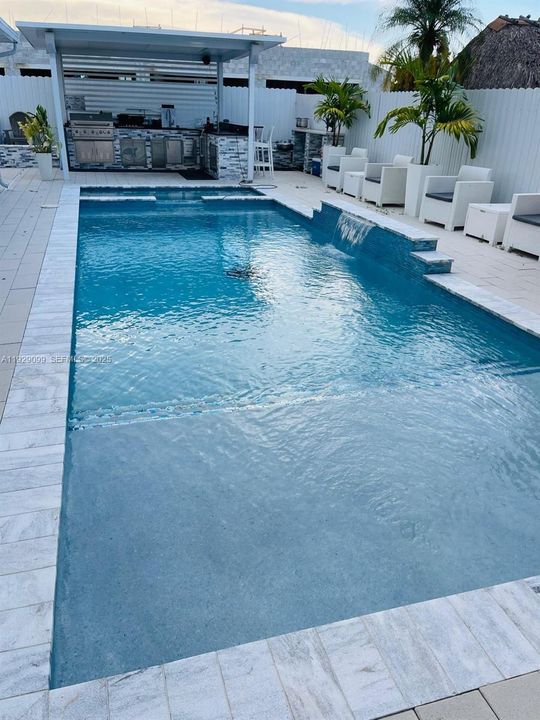 На продажу: $635,000 (3 спален, 2 ванн, 1286 Квадратных фут)