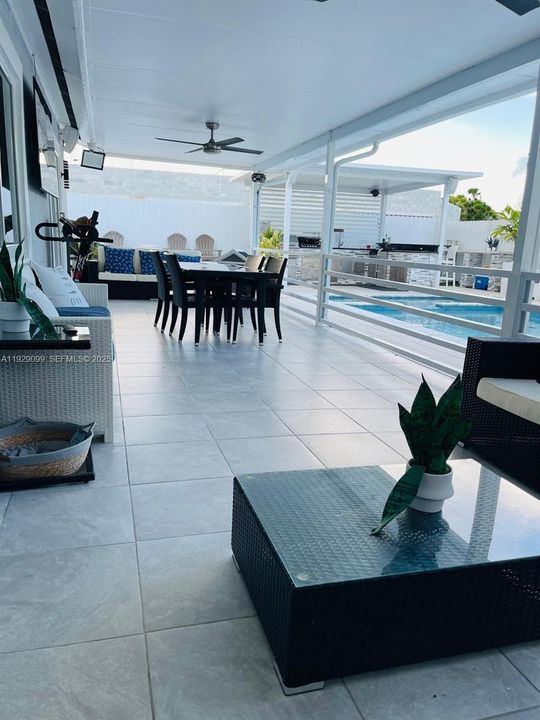 На продажу: $635,000 (3 спален, 2 ванн, 1286 Квадратных фут)