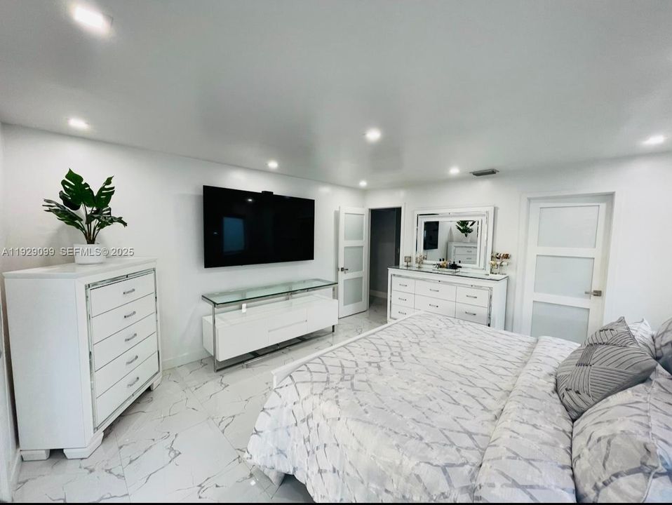 На продажу: $635,000 (3 спален, 2 ванн, 1286 Квадратных фут)