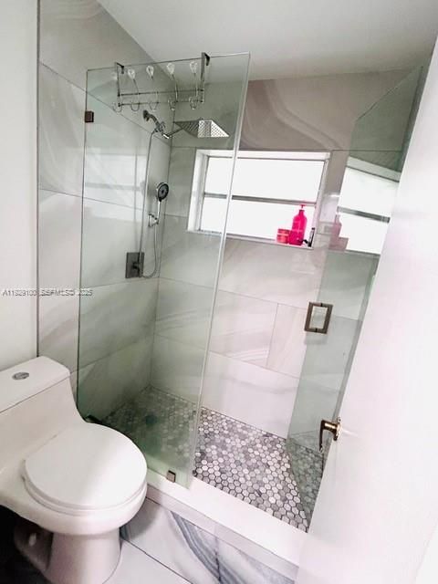 出租: $3,900 (3 贝兹, 2 浴室, 1814 平方英尺)