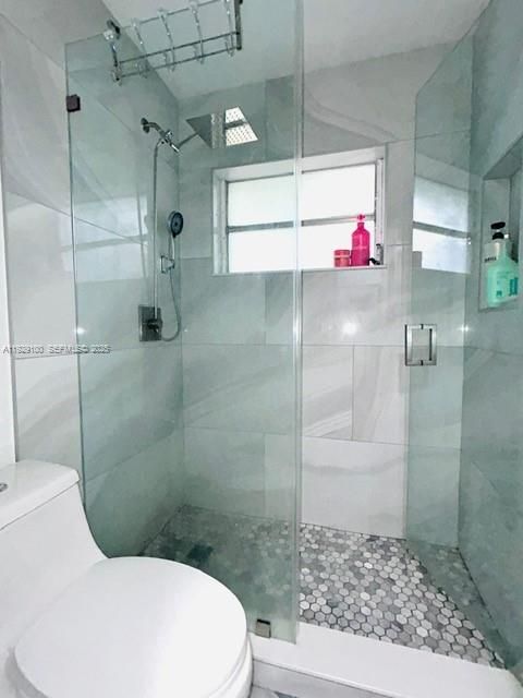 出租: $3,900 (3 贝兹, 2 浴室, 1814 平方英尺)