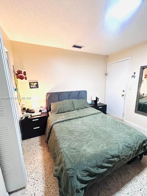 出租: $3,900 (3 贝兹, 2 浴室, 1814 平方英尺)