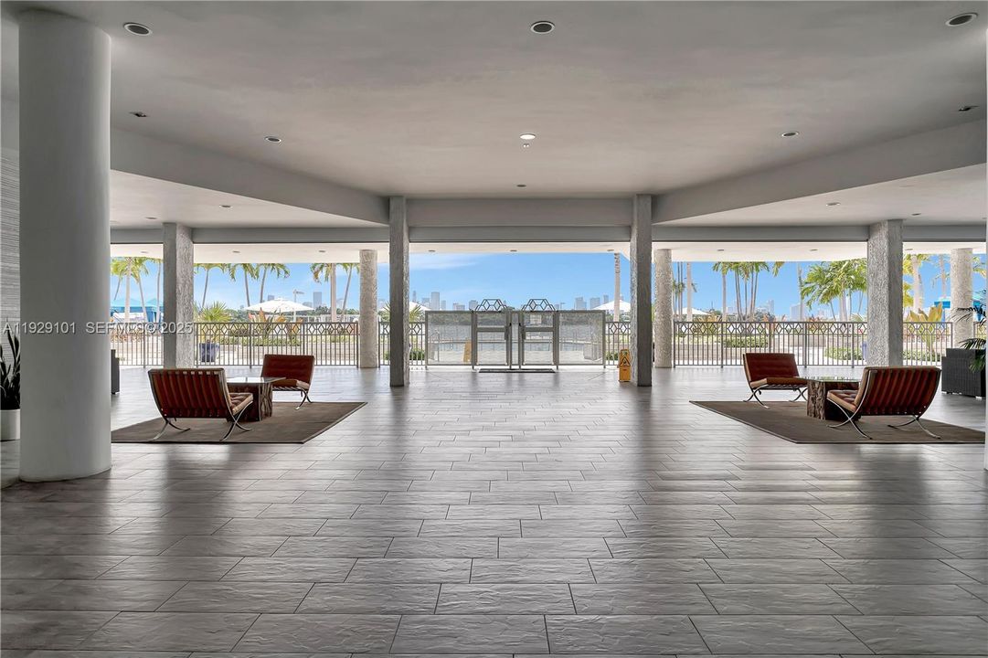 В аренду: $3,600 (1 спален, 1 ванн, 850 Квадратных фут)