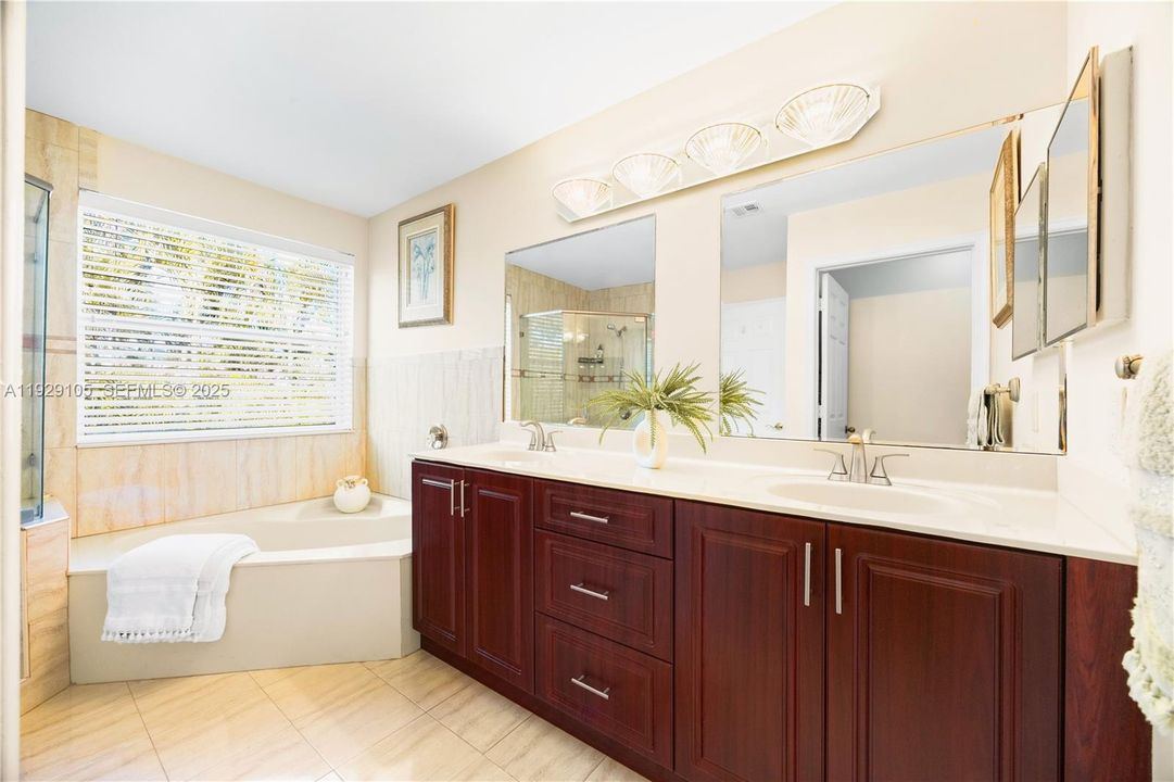 For Sale: $730,000 (4 beds, 2 baths, 2608 Square Feet)