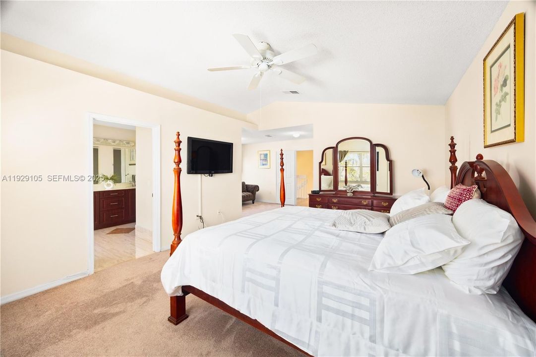 For Sale: $730,000 (4 beds, 2 baths, 2608 Square Feet)