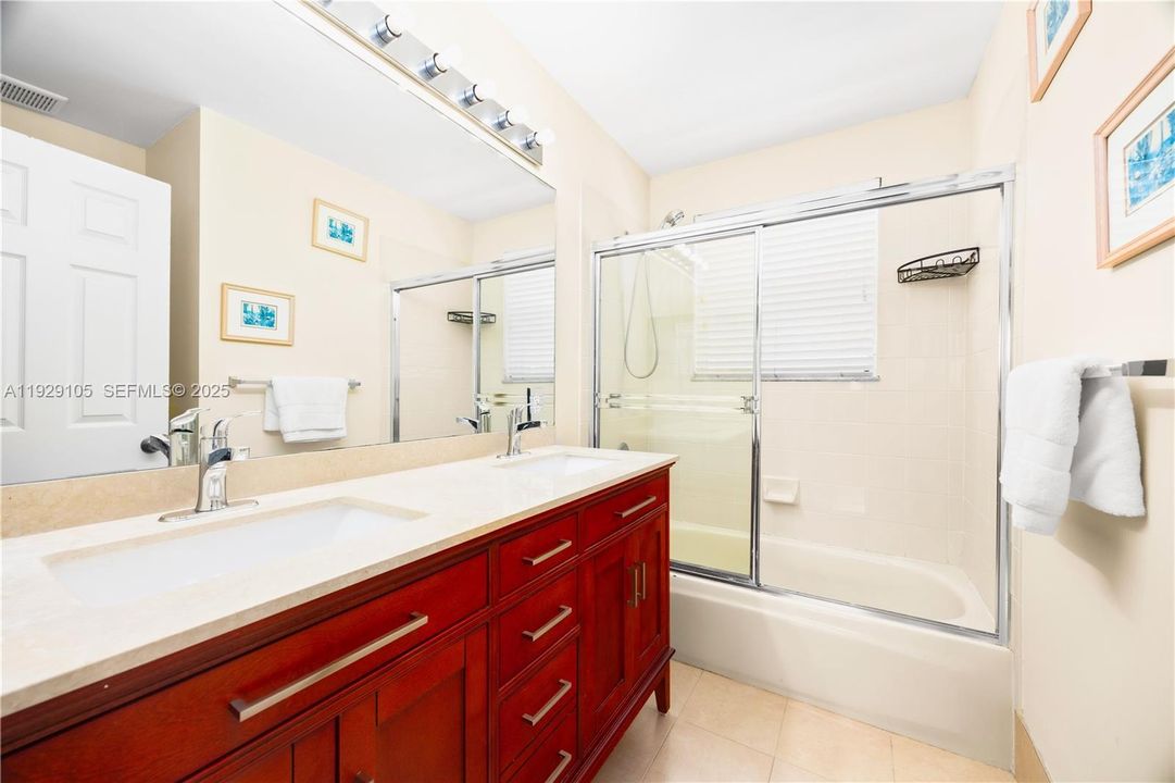 For Sale: $730,000 (4 beds, 2 baths, 2608 Square Feet)