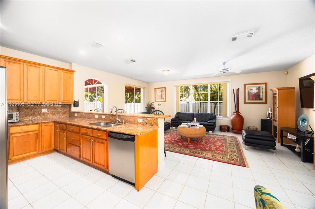 For Sale: $730,000 (4 beds, 2 baths, 2608 Square Feet)