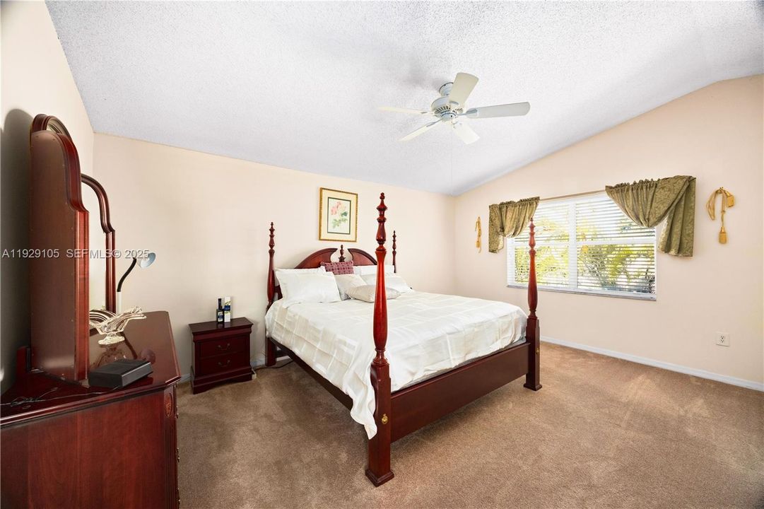 For Sale: $730,000 (4 beds, 2 baths, 2608 Square Feet)