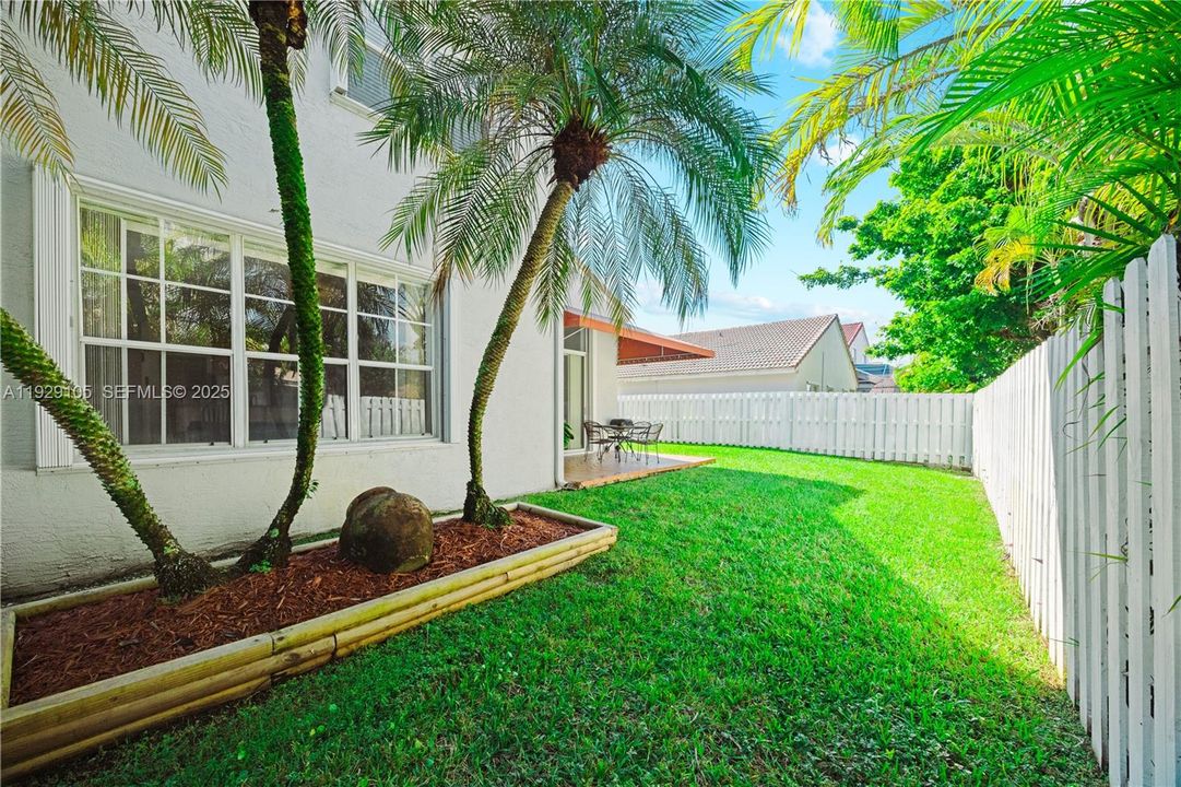 For Sale: $730,000 (4 beds, 2 baths, 2608 Square Feet)