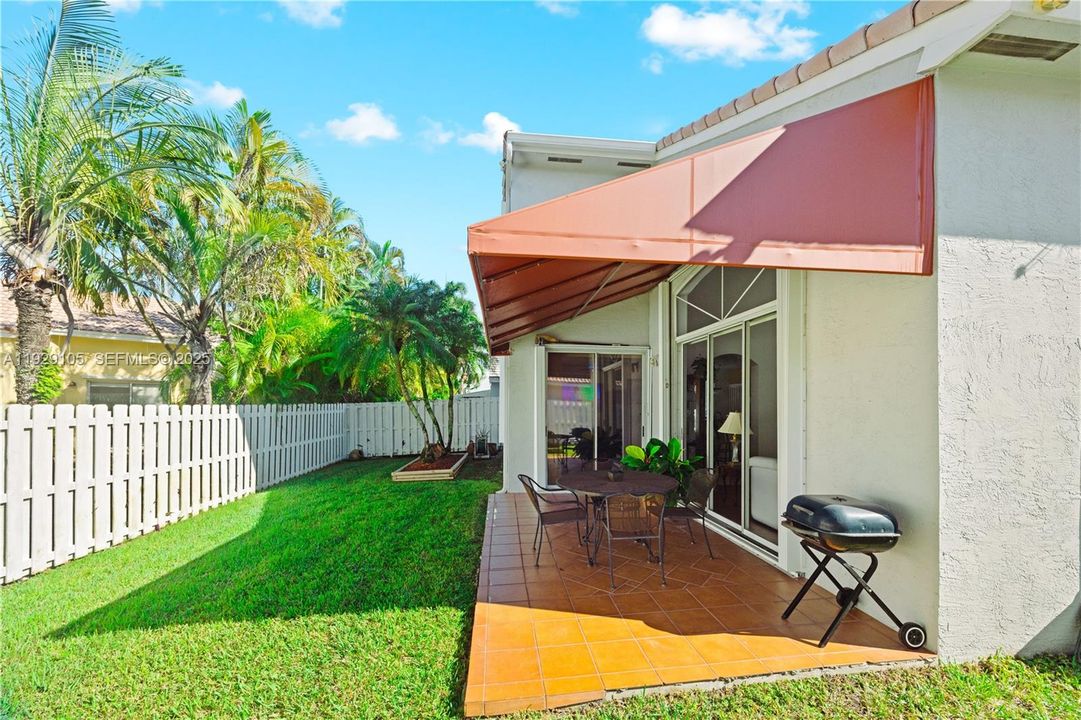 For Sale: $730,000 (4 beds, 2 baths, 2608 Square Feet)