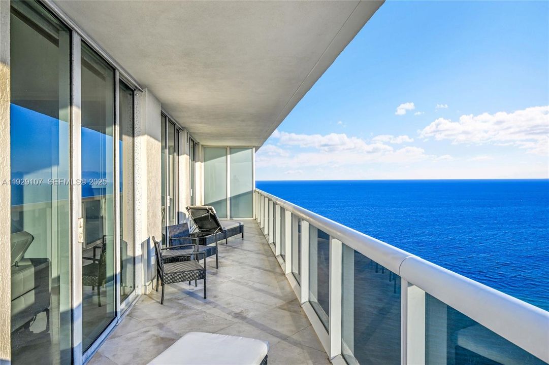 出租: $7,500 (2 贝兹, 2 浴室, 1458 平方英尺)