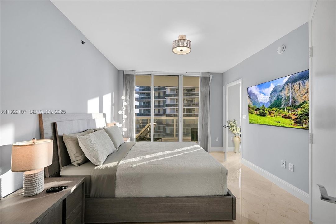 出租: $7,500 (2 贝兹, 2 浴室, 1458 平方英尺)