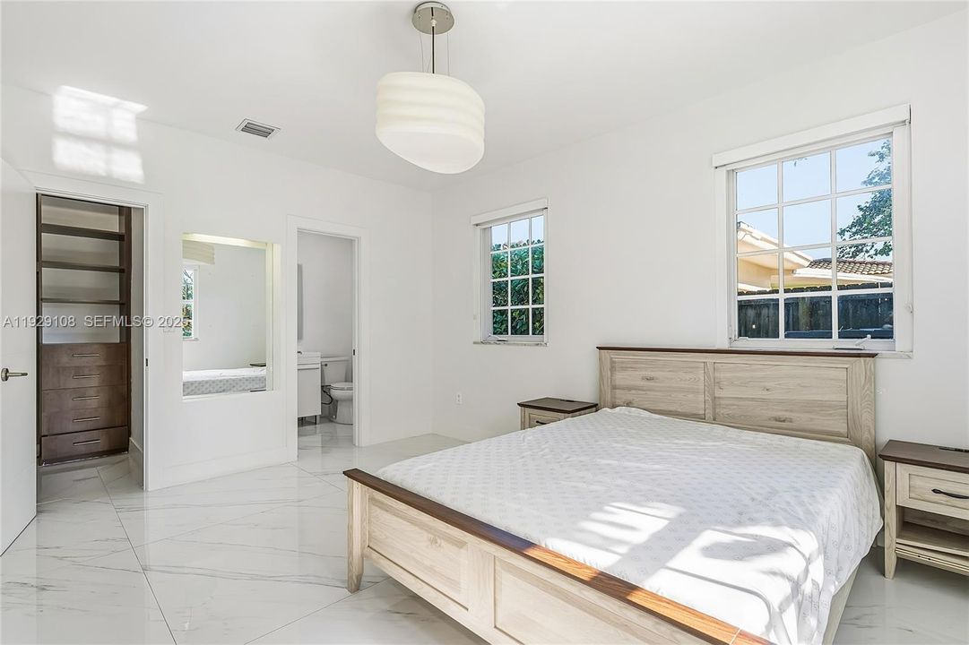 For Rent: $9,000 (4 beds, 3 baths, 2446 Square Feet)