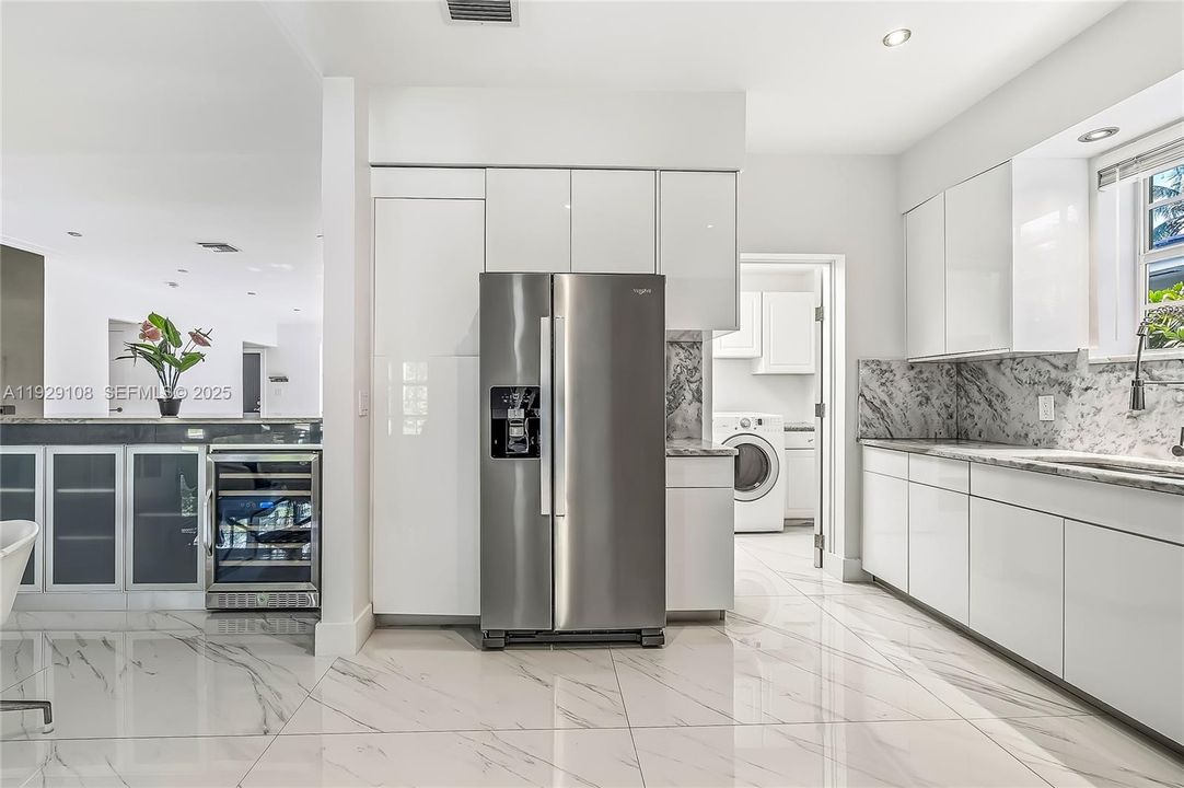 For Rent: $9,000 (4 beds, 3 baths, 2446 Square Feet)