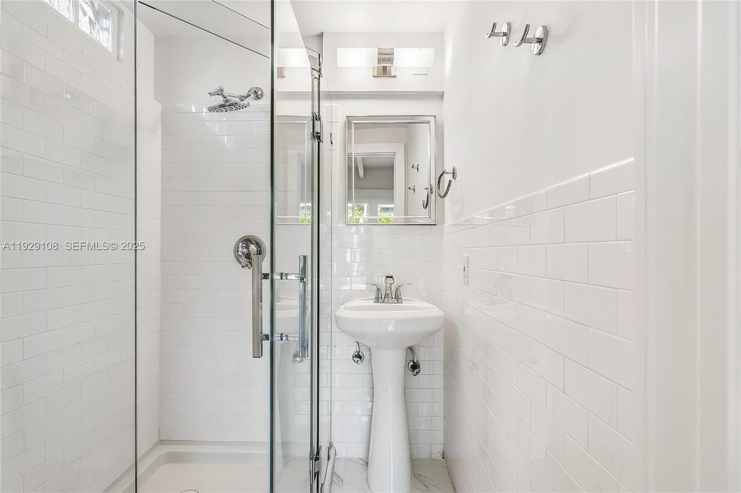 For Rent: $9,000 (4 beds, 3 baths, 2446 Square Feet)