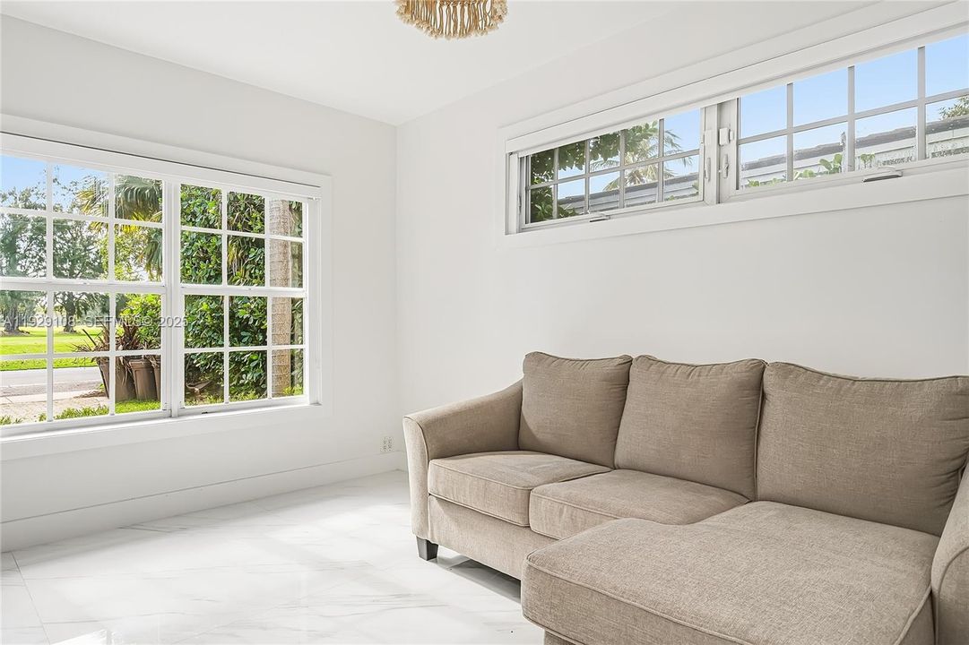 For Rent: $9,000 (4 beds, 3 baths, 2446 Square Feet)