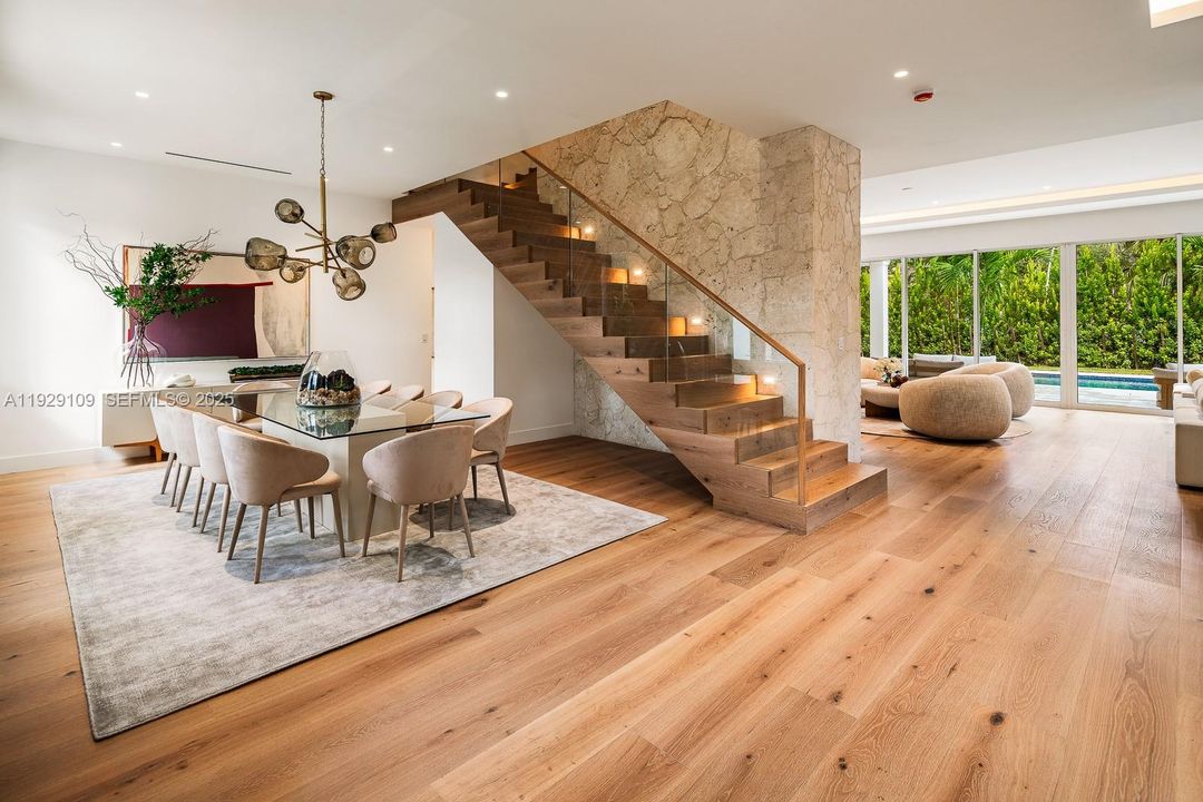 Coral Flagstone-Lined Staircase