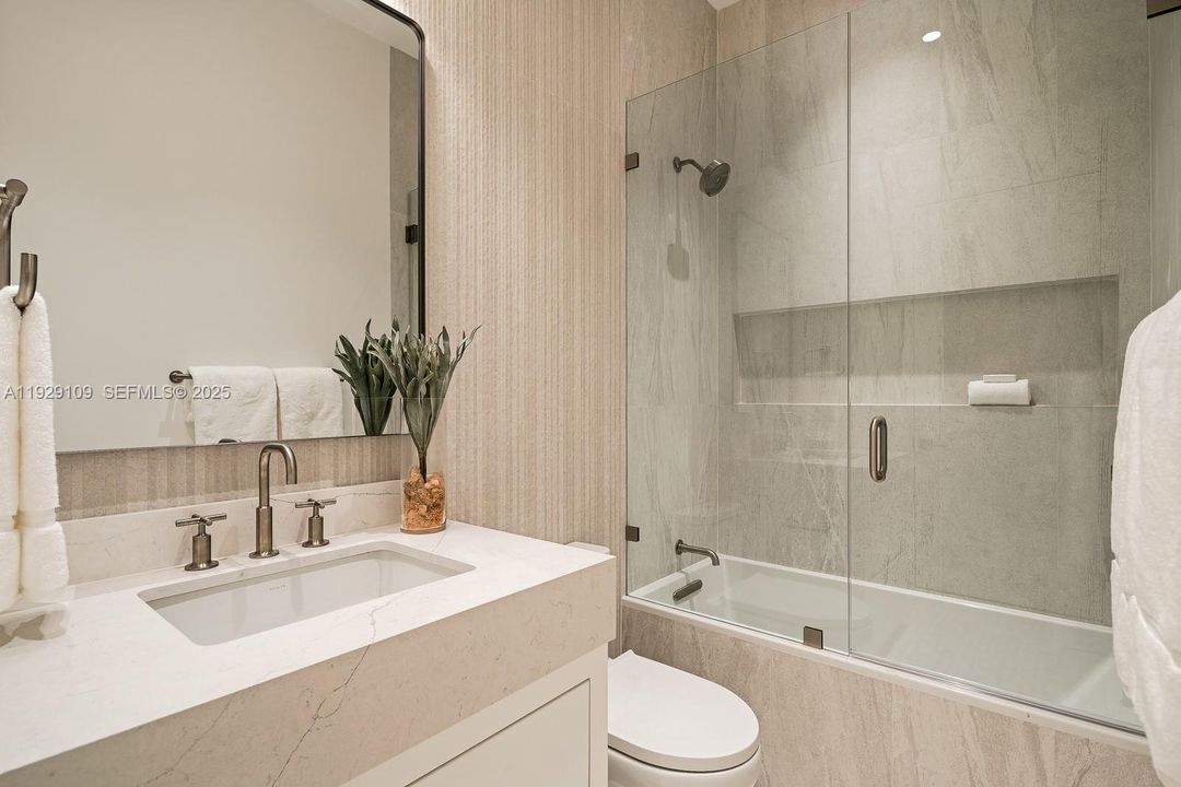 Downstair's Staff Bath