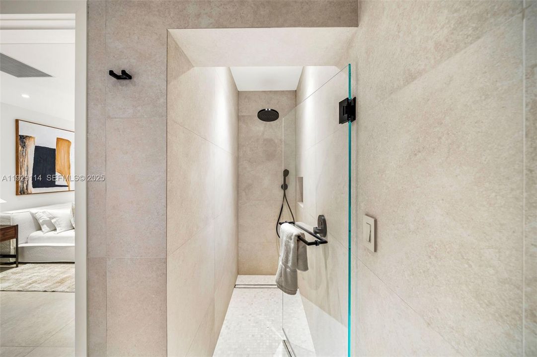 В аренду: $45,000 (4 спален, 4 ванн, 3665 Квадратных фут)