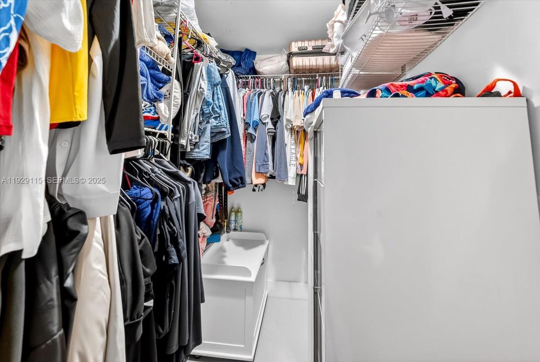 En Venta: $540,000 (3 camas, 2 baños, 1268 Pies cuadrados)