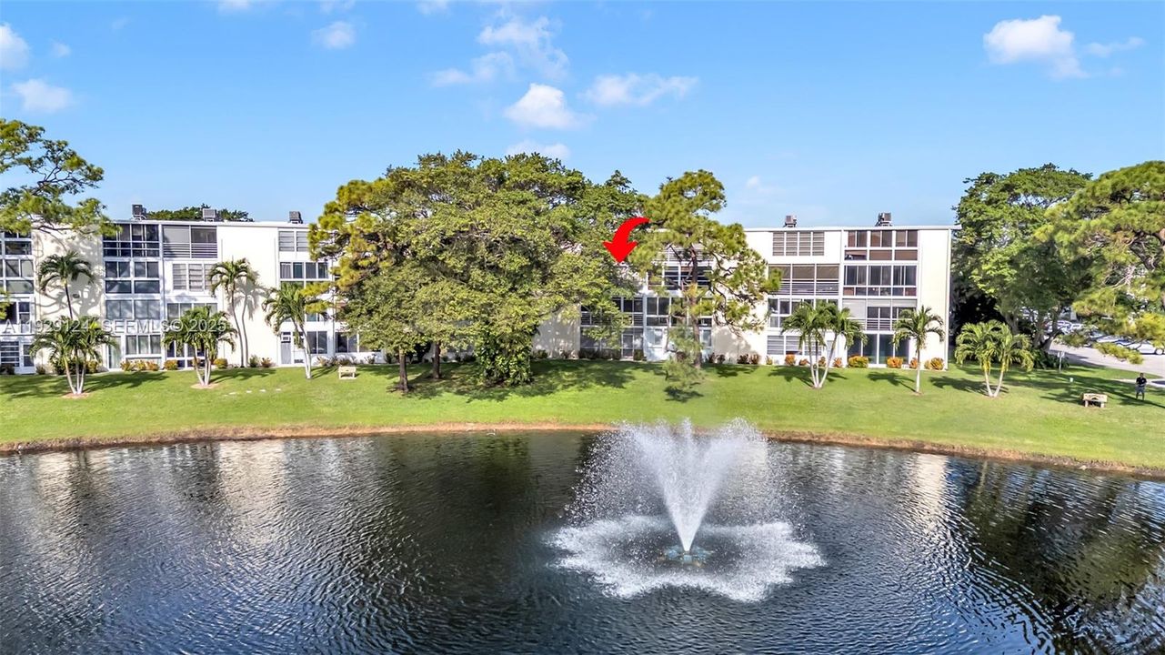 На продажу: $229,000 (2 спален, 2 ванн, 1000 Квадратных фут)