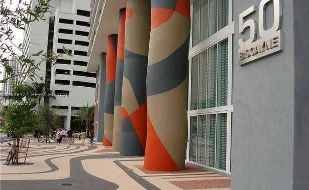 В аренду: $2,000 (0 спален, 1 ванн, 567 Квадратных фут)