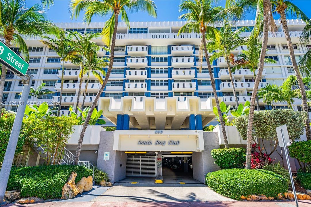 В аренду: $2,200 (1 спален, 1 ванн, 600 Квадратных фут)