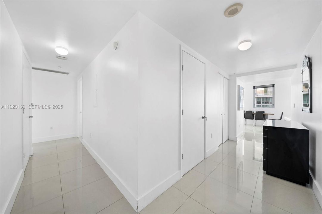 В аренду: $4,400 (2 спален, 2 ванн, 1389 Квадратных фут)