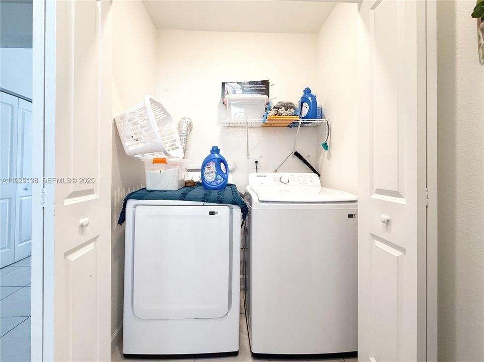 В аренду: $2,800 (3 спален, 2 ванн, 1483 Квадратных фут)