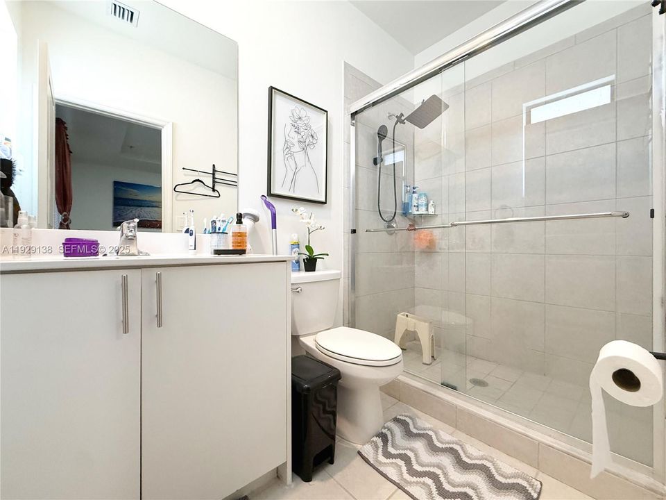 В аренду: $2,800 (3 спален, 2 ванн, 1483 Квадратных фут)